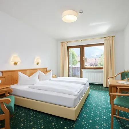Garni Zugspitz Отель Фархант