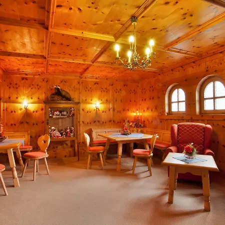 Szálloda Garni Zugspitz 3*