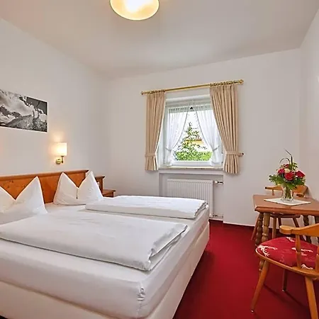 Garni Zugspitz 3* Farchant
